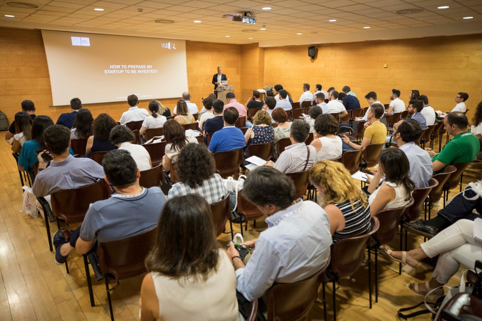 Intensa actividad en todo el palacio para conocer los proyectos más innovadores