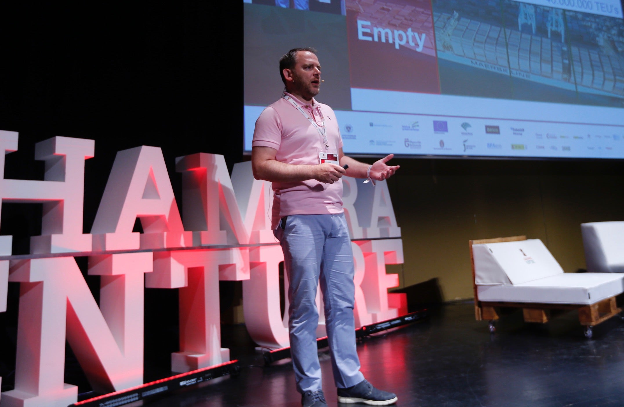 Turno para los pitches en Alhambra Venture 