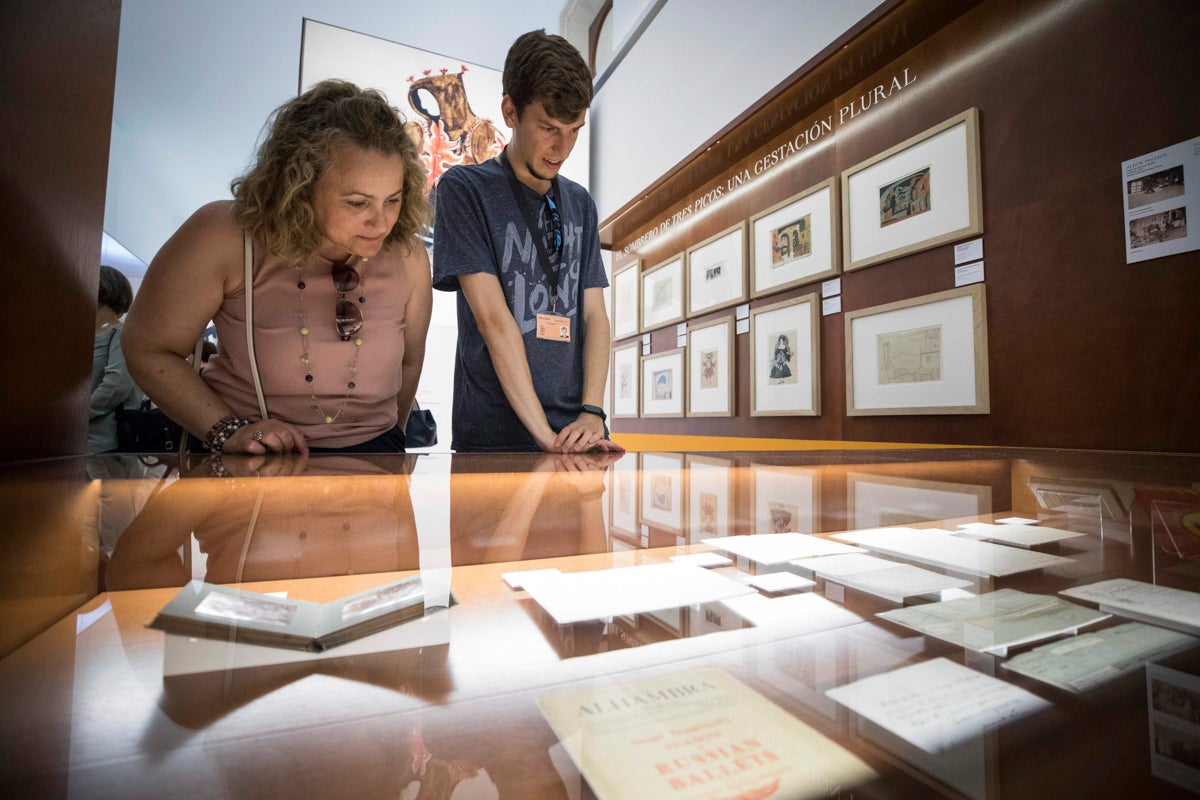 Así es la exposición de 'El sombrero de tres picos. 1919-2019. Un singular proceso creativo'.