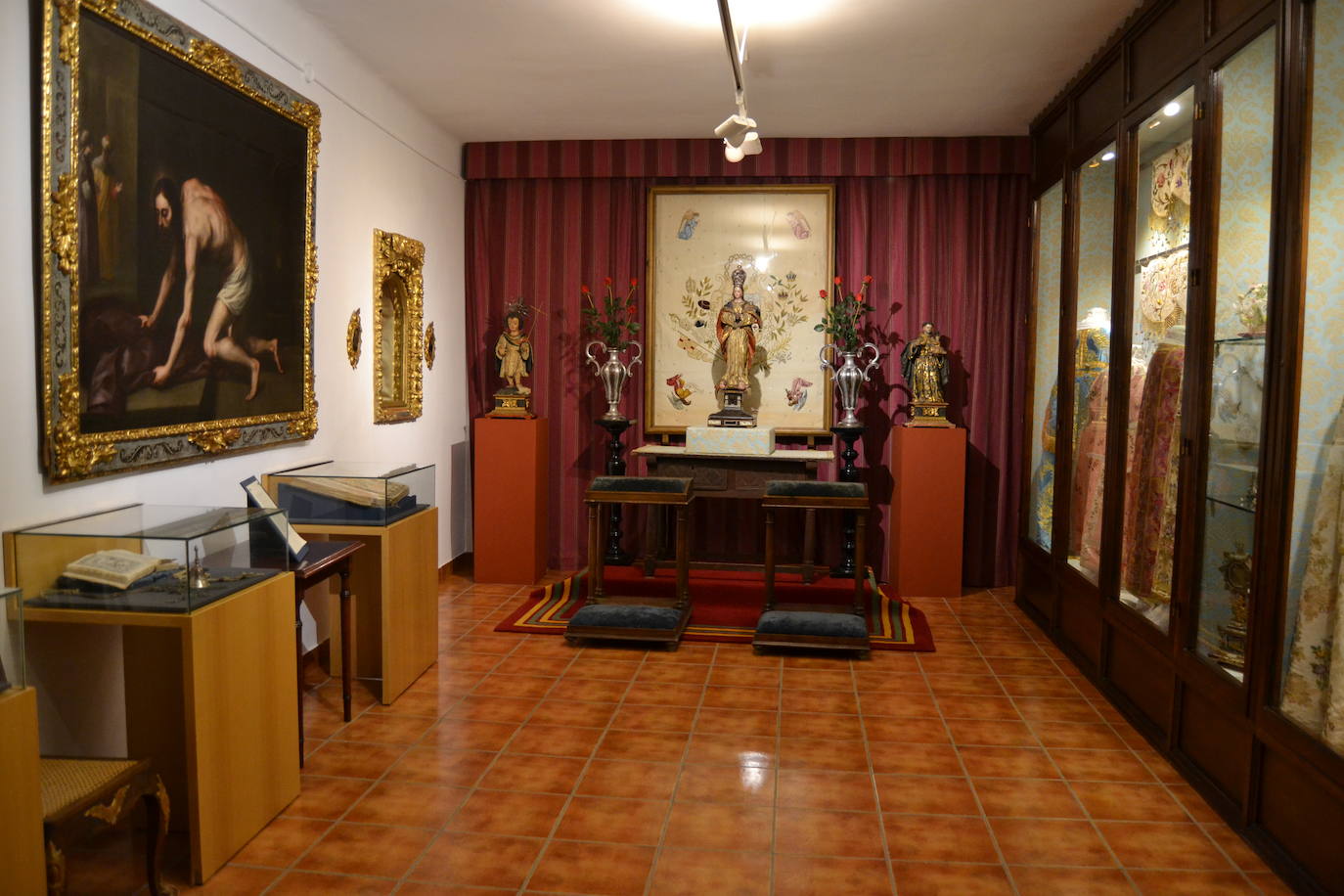 Así es la colección que atesora este monasterio de Granada