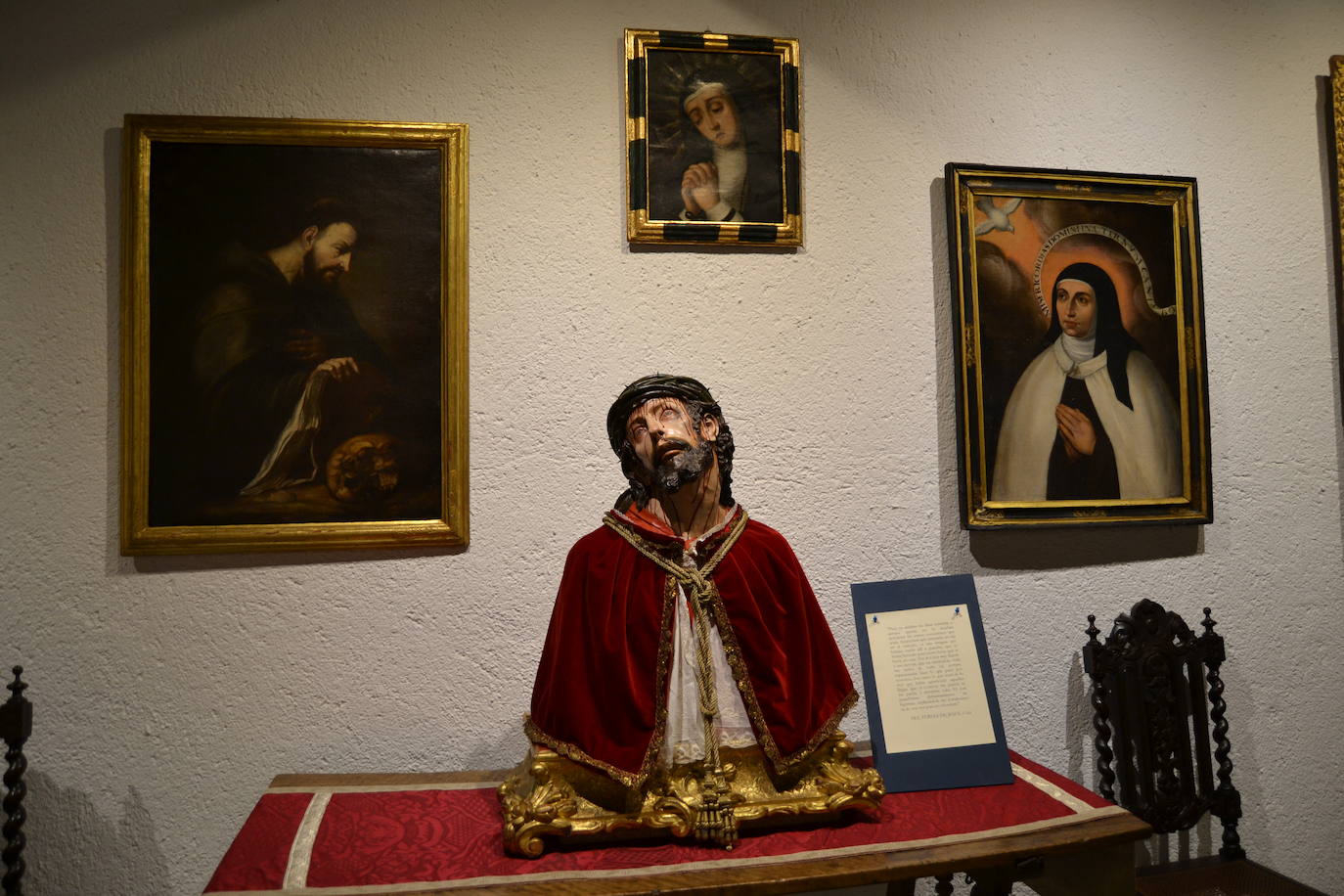 Así es la colección que atesora este monasterio de Granada