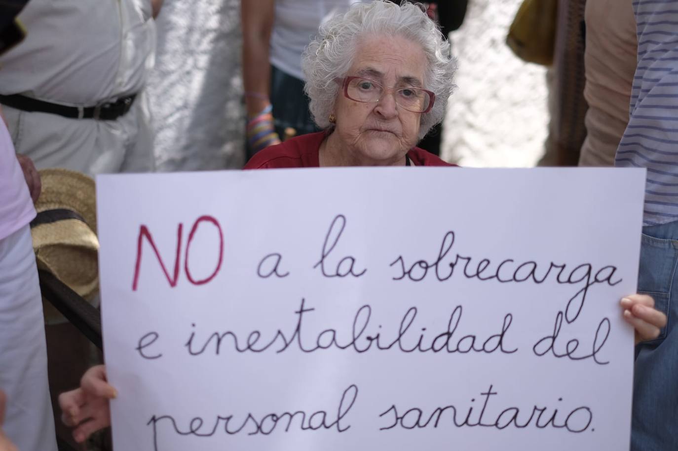 Los vecinos del barrio solicitan una estabilidad de profesionales a medio y largo plazo además de una adecuada sustitución de vacaciones y bajas profesionales