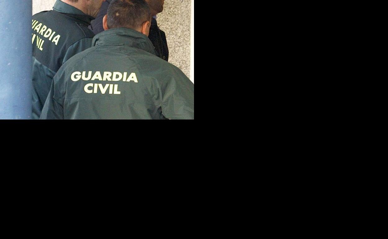 Así operaba en Granada 'El Egipcio': falsificaba pasaportes para bandas de atracadores internacionales