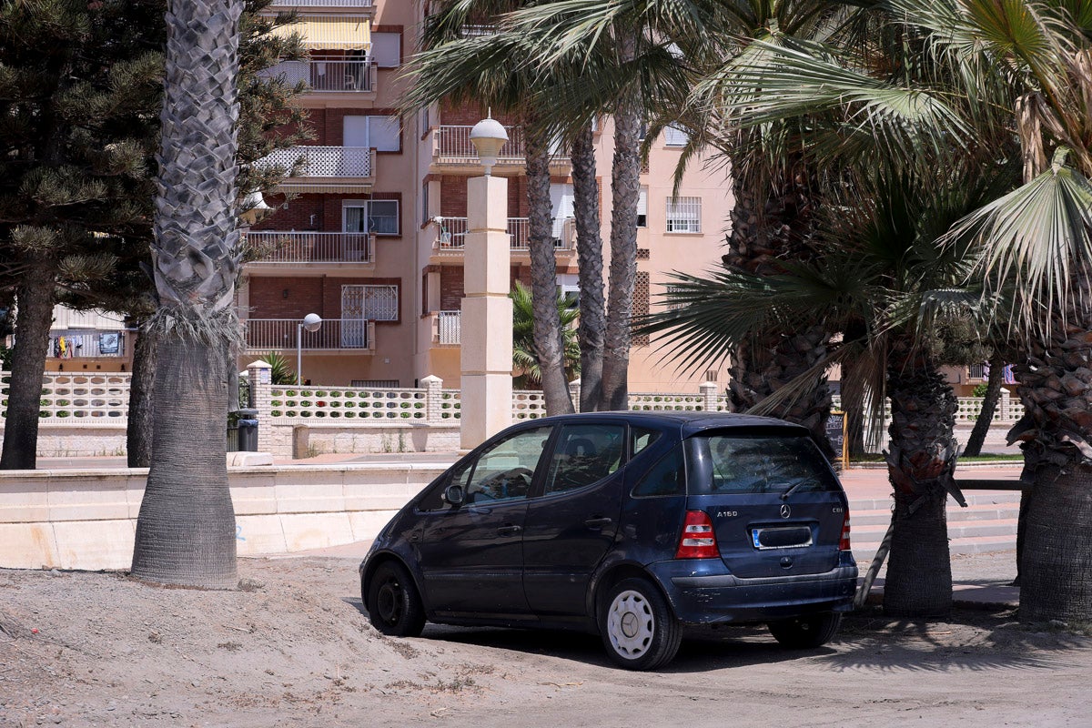 Fotos: Zona de playa Poniente que el Ayuntamiento quiere utilizar como aparcamientos