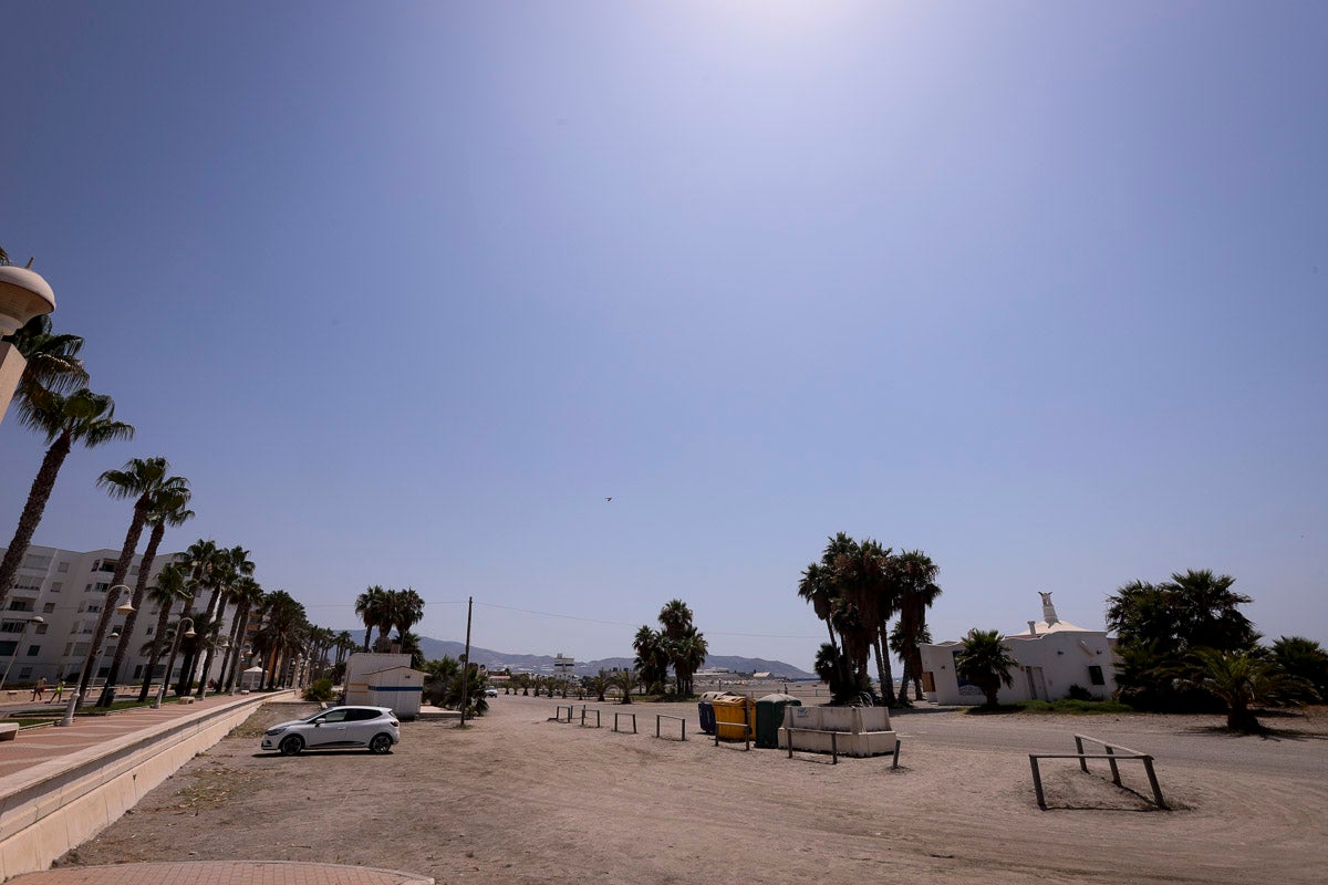 Fotos: Zona de playa Poniente que el Ayuntamiento quiere utilizar como aparcamientos