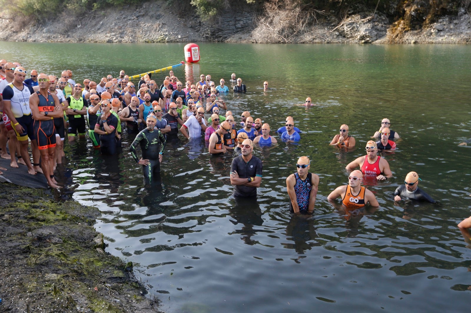 Fotos: Nos metemos e lleno en el espectacular triatlón de Sierra Nevada: así ha sido
