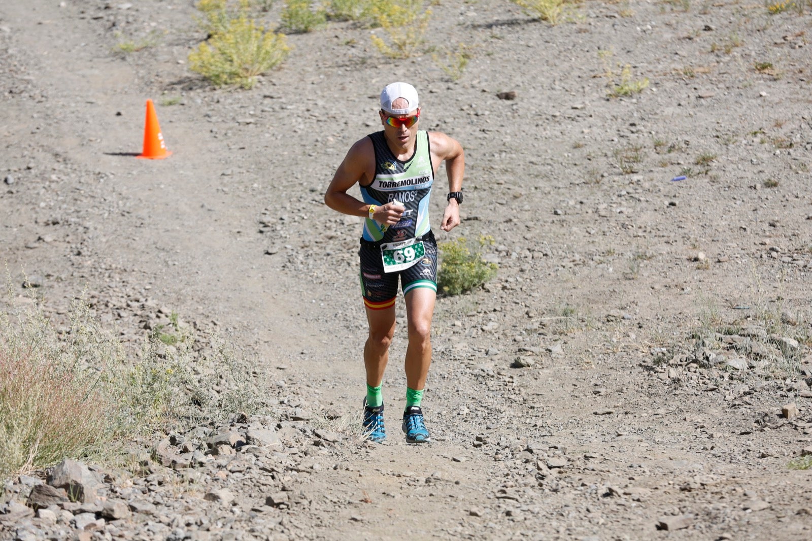 Fotos: Nos metemos e lleno en el espectacular triatlón de Sierra Nevada: así ha sido