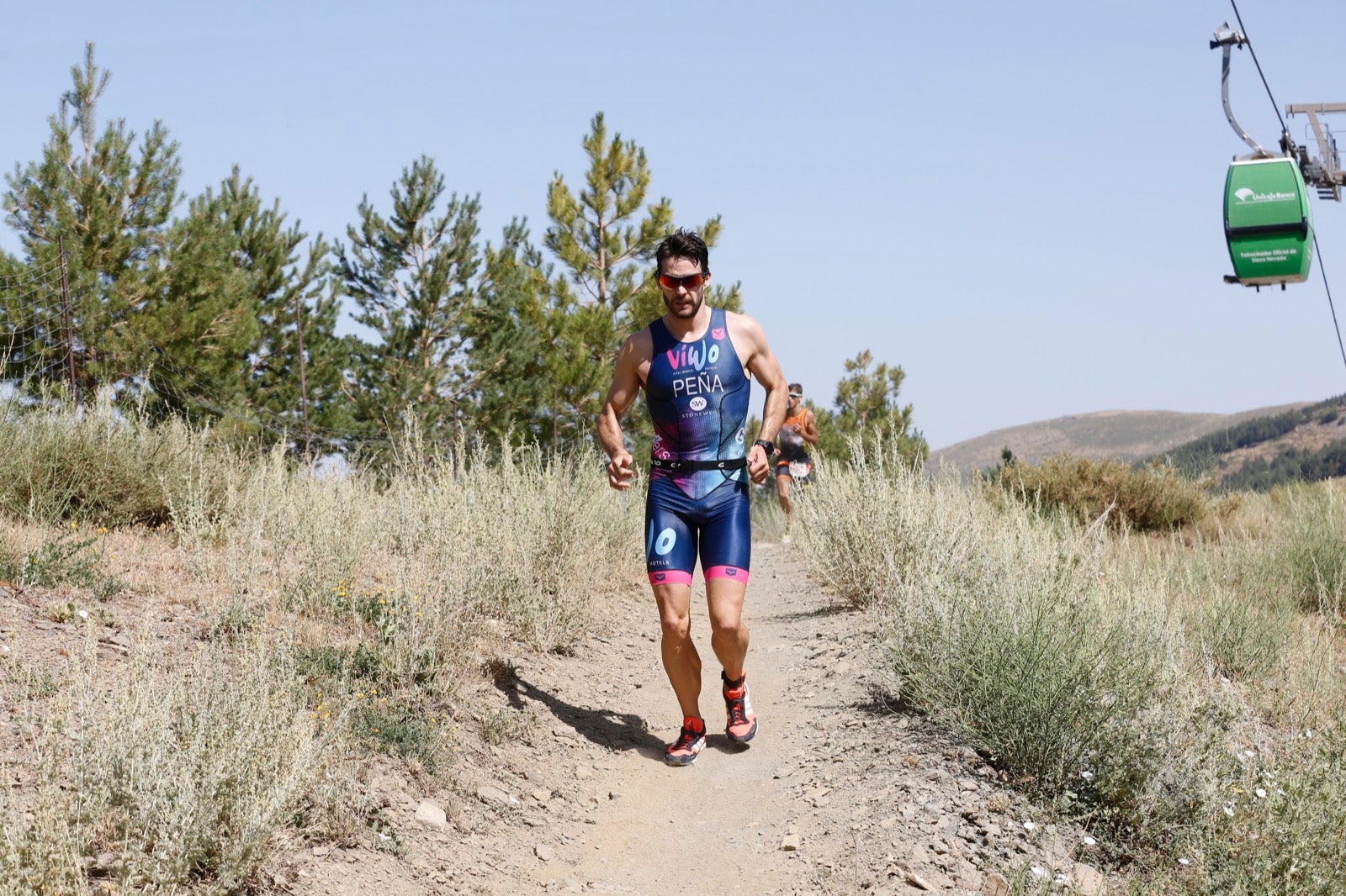 Fotos: Nos metemos e lleno en el espectacular triatlón de Sierra Nevada: así ha sido