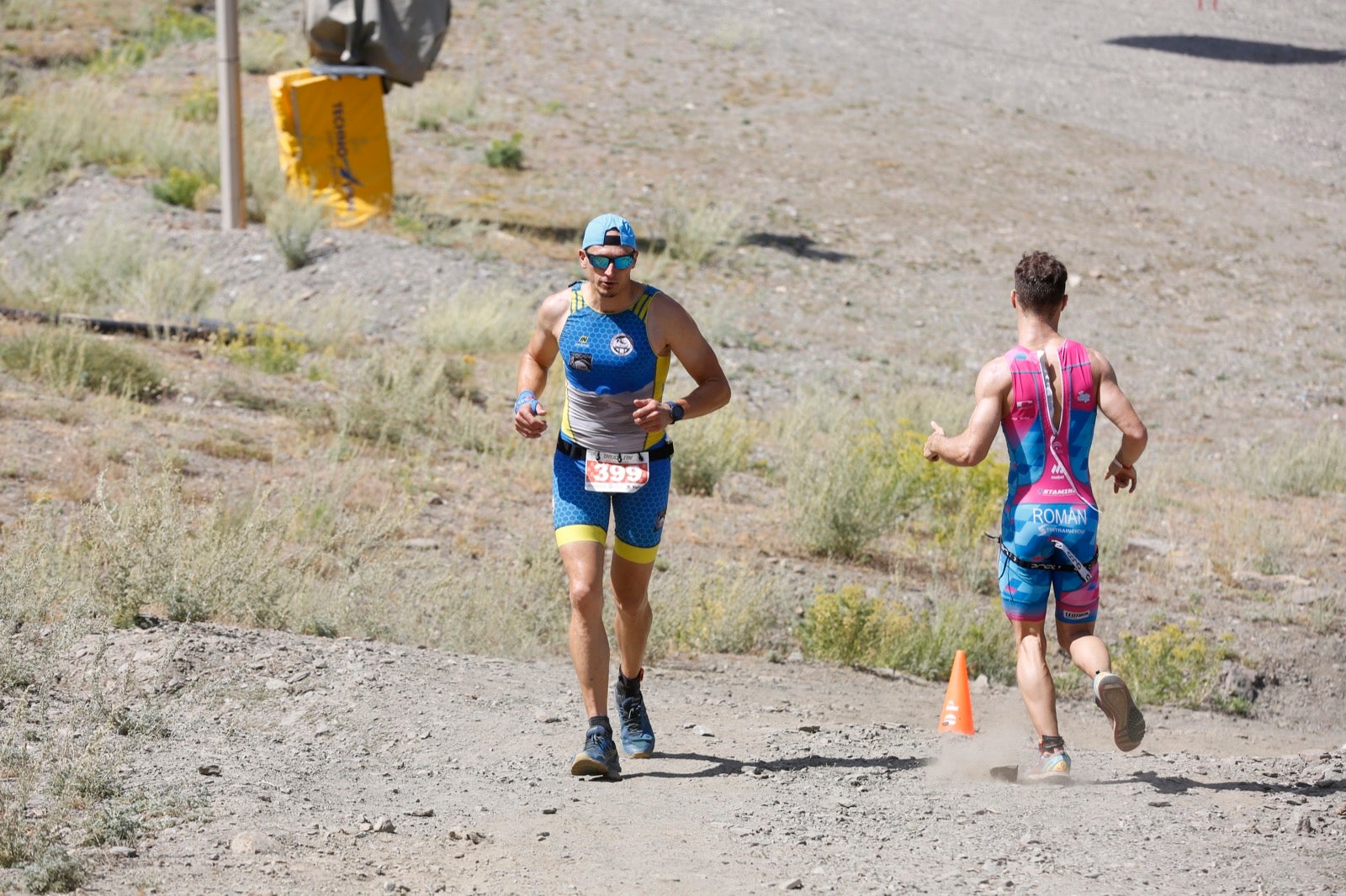 Fotos: Nos metemos e lleno en el espectacular triatlón de Sierra Nevada: así ha sido