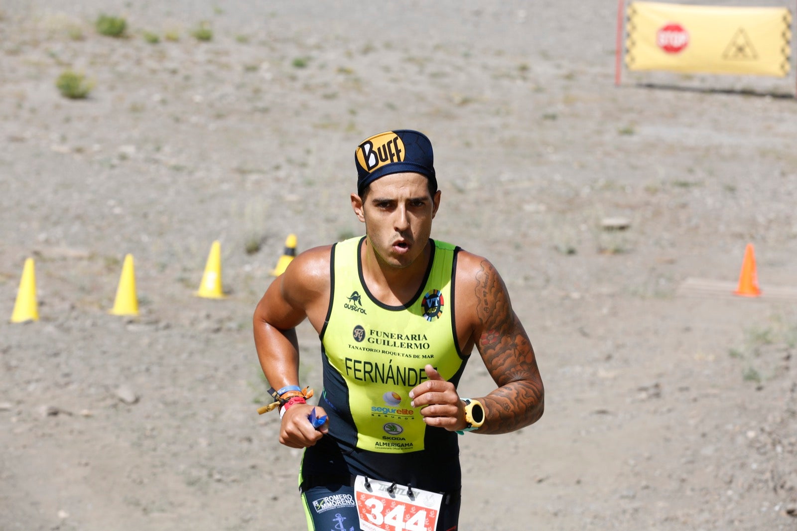 Fotos: Nos metemos e lleno en el espectacular triatlón de Sierra Nevada: así ha sido