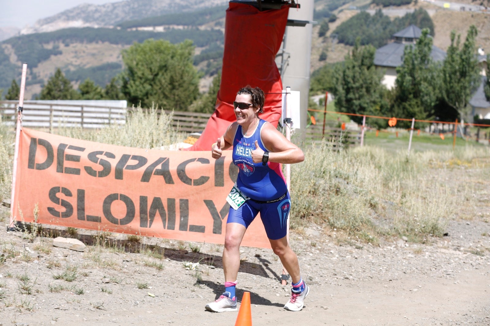 Fotos: Nos metemos e lleno en el espectacular triatlón de Sierra Nevada: así ha sido