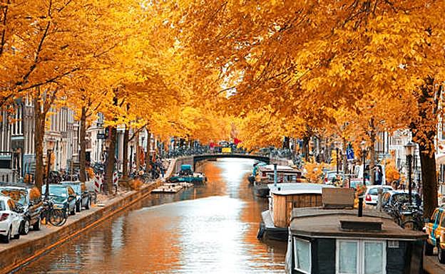 4 razones por las que deberías viajar en otoño