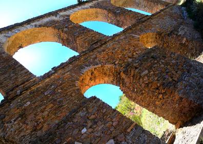 Imagen secundaria 1 - Acuedcuto de Almuñécar 