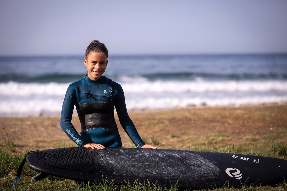 Fotos: Vera Izquierdo, una granadina entregada al surf