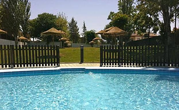 Un policía fuera de servicio reduce a un joven que hirió con unas tijeras a cinco personas en Jaén