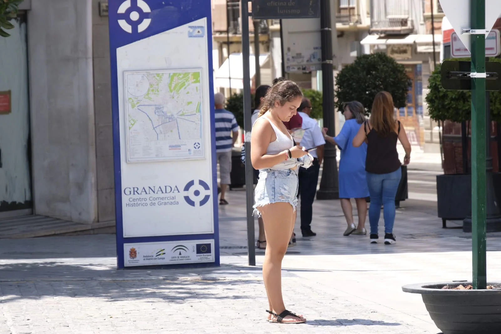 Fotos: El calor se ceba con Granada: así nos asamos en la ciudad