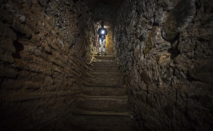 Galería. Un paseo por los túneles secretos de la Alhambra.