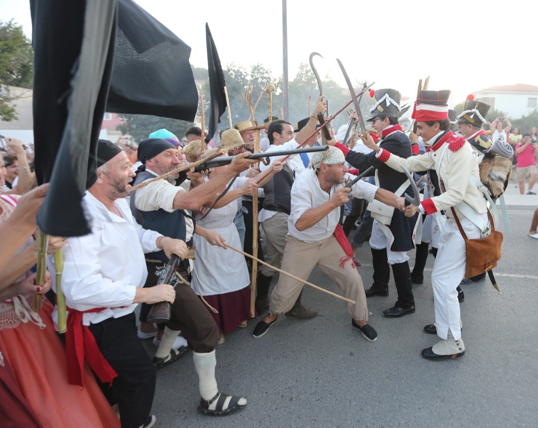 Fotos: Así ha sido la batalla del Alcalde Carbonero de La Peza