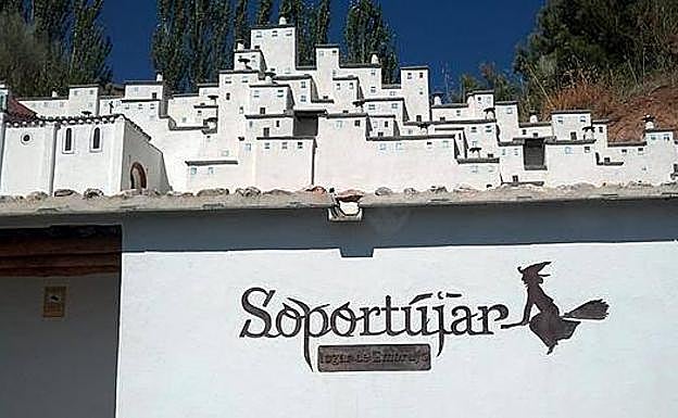 Escapada a Soportújar, tierra de brujas