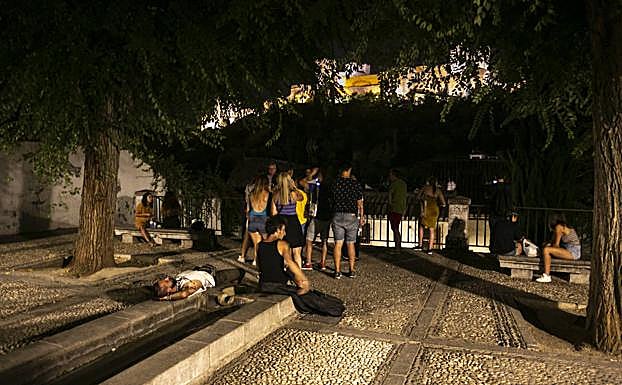 Inseguridad en el Albaicín | Obliga a actúar más a la Policía en este barrio que en el Almanjáyar
