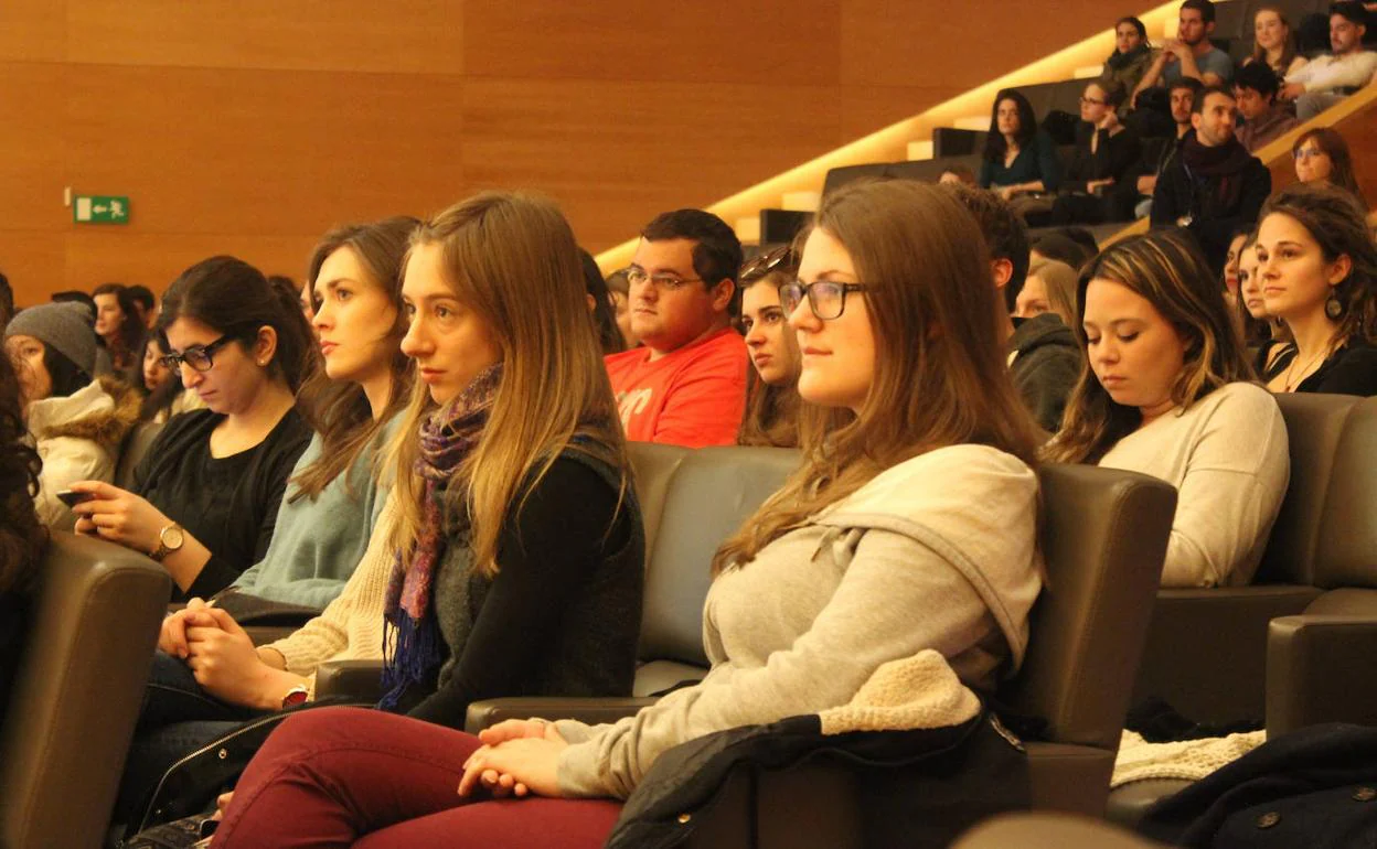 1.700 estudiantes internacionales participan en las jornadas de recepción de la Universidad de Granada