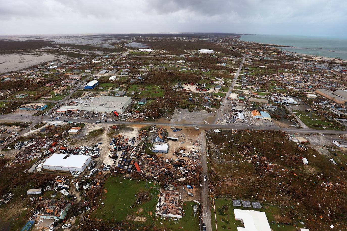 Fotos: Huracán Dorian deja al menos 20 muertos, desvasta Bahamas y hay 70.000 personas necesitan ayuda inmediata