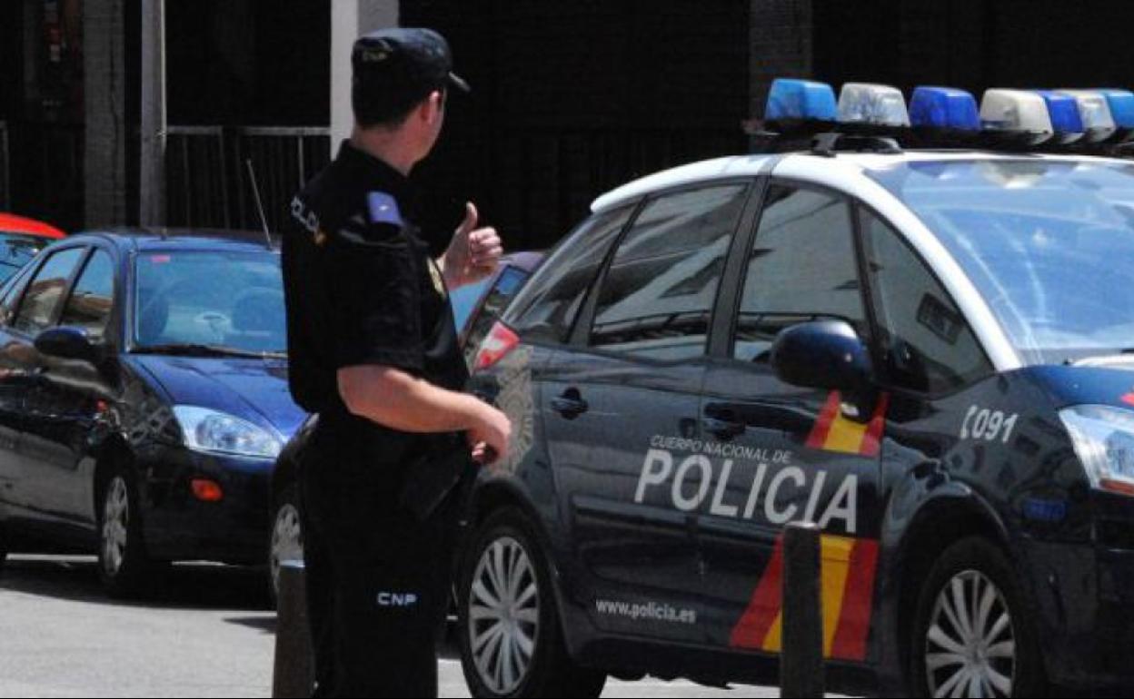 Sucesos en Andalucía | Un hombre mata a tiros a su madre en Málaga