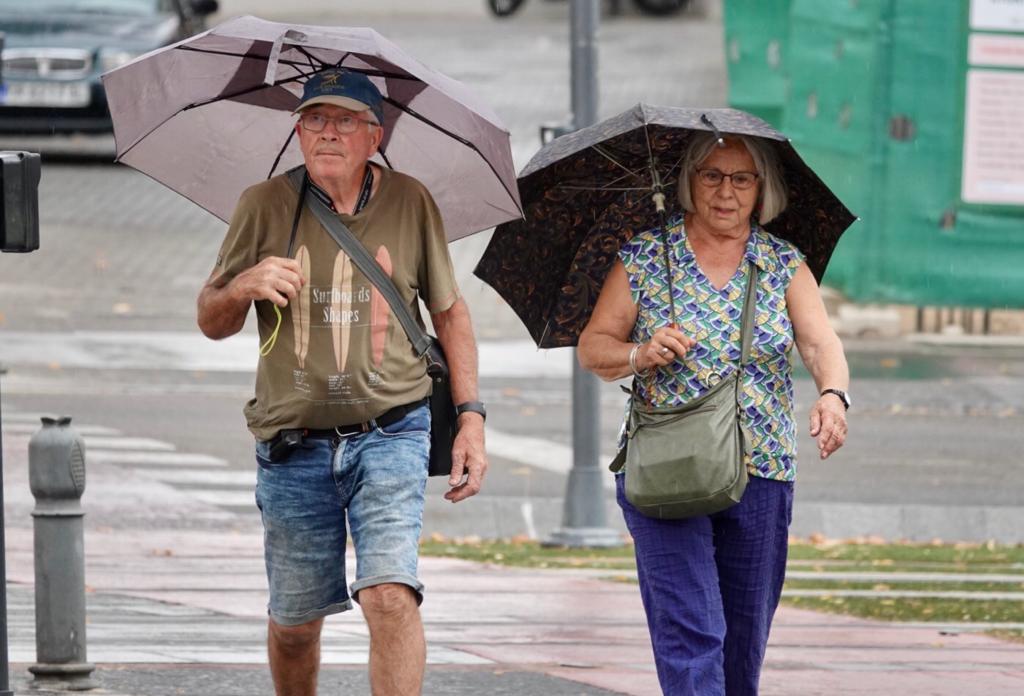 El aviso amarillo de Meteorología está activo entre las 12.00 y las 21.00 hora de este sábado