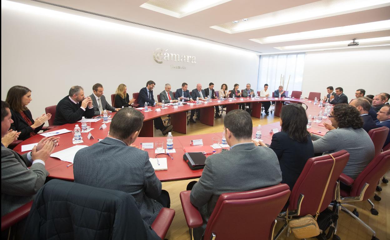 Convocadas las elecciones para los nuevos órganos de gobierno de las cámaras de comercio de Granada y Motril