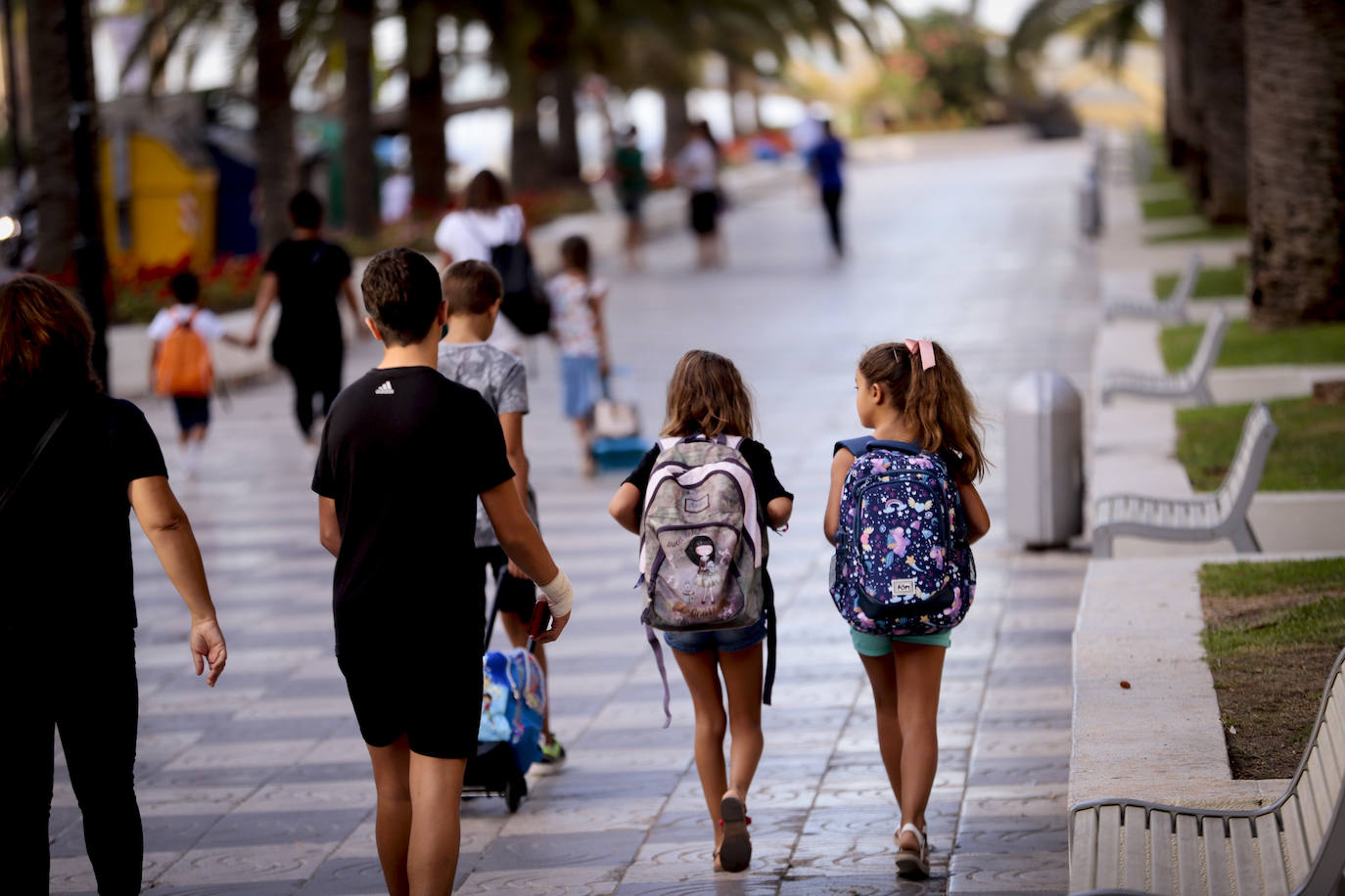 Más de 5.500 alumnos inician sus clases en Motril, en un comienzo de curso sin incidentes
