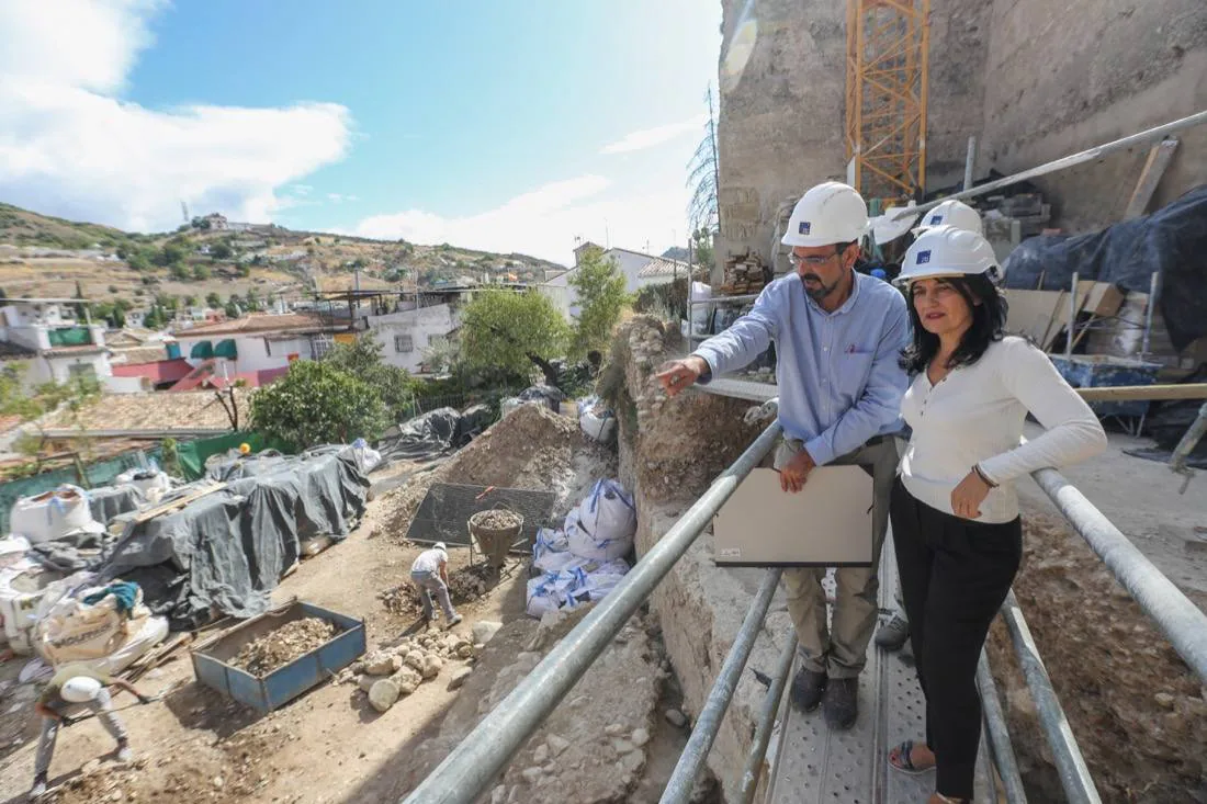 La intervención arqueológica está permitiendo ampliar el conocimiento que se tenía de la estructura defensiva de la ciudad. 