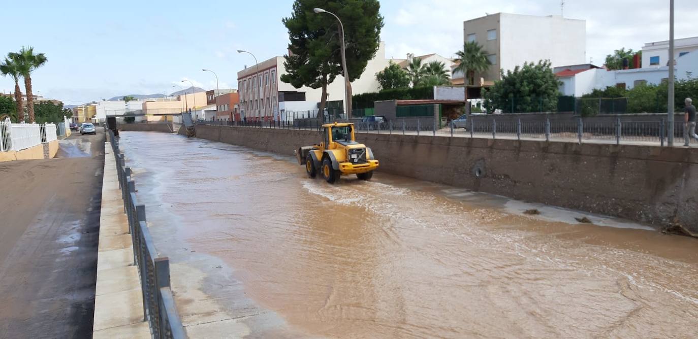 El temporal en Almería deja numerosos incidentes