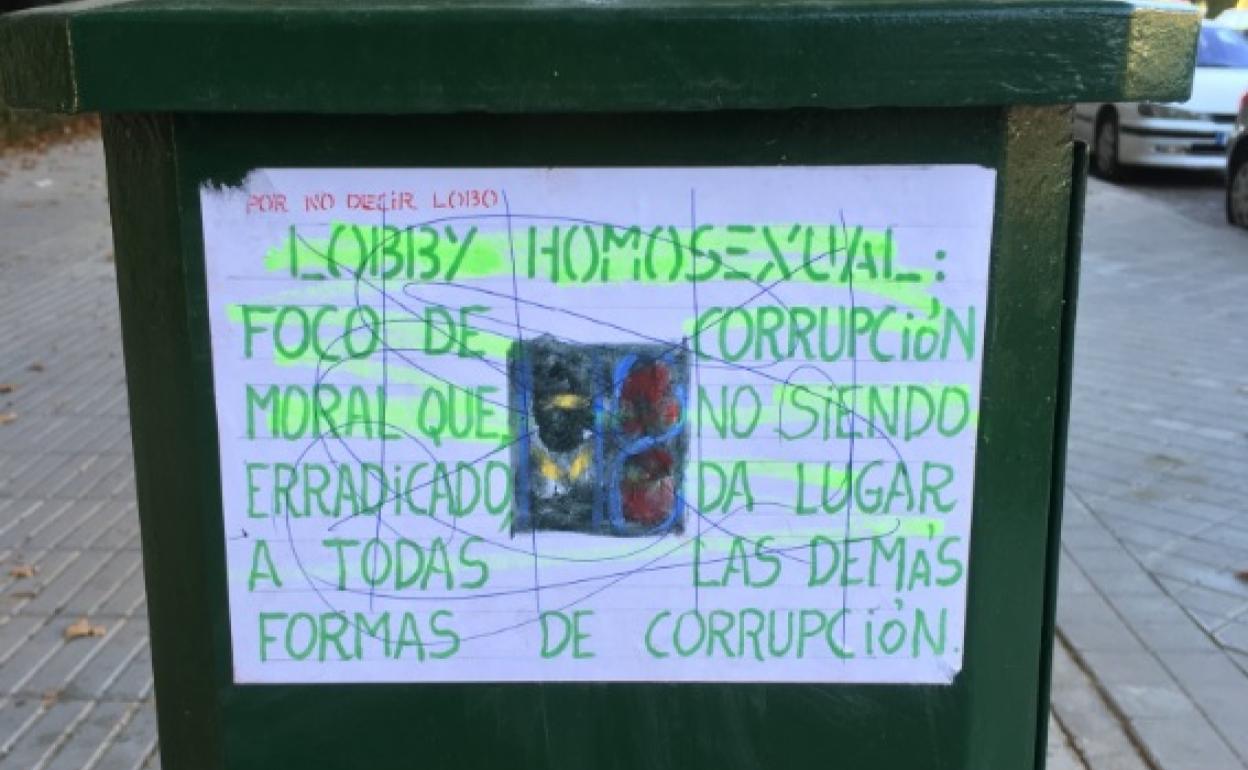 Homofobia en Granada | Denuncian la aparición de carteles que llaman a «erradicar a los homosexuales»