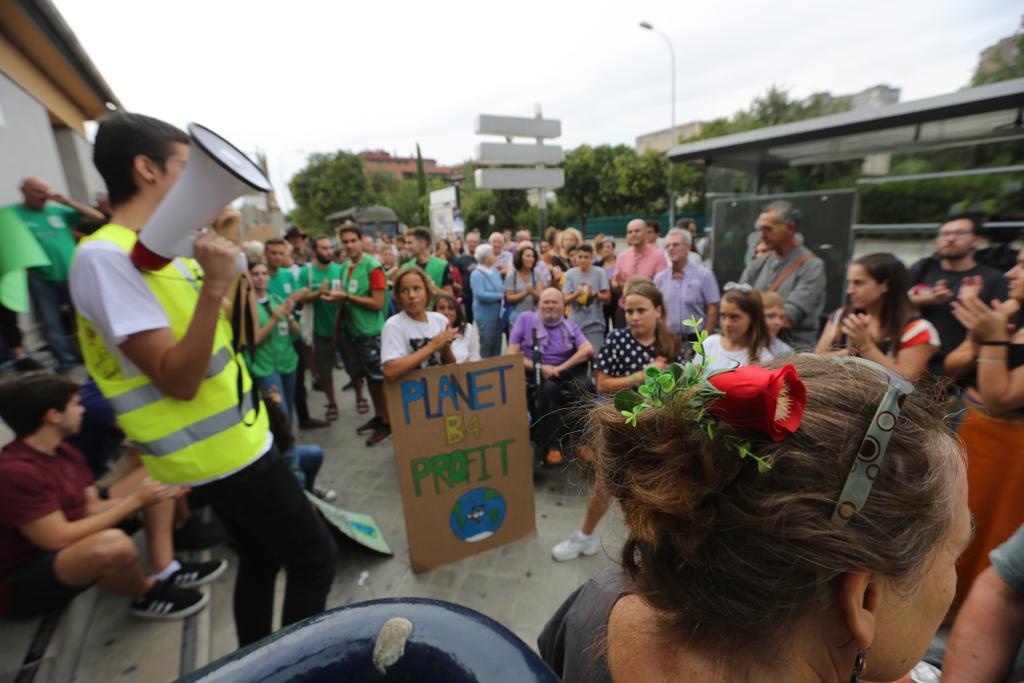 El evento ecologista ha caminado las calles de la capital en dirección al Ayuntamiento