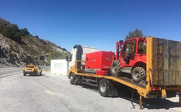 Pruebas de coches en Sierra Nevada | La empresa retira la instalación denunciada