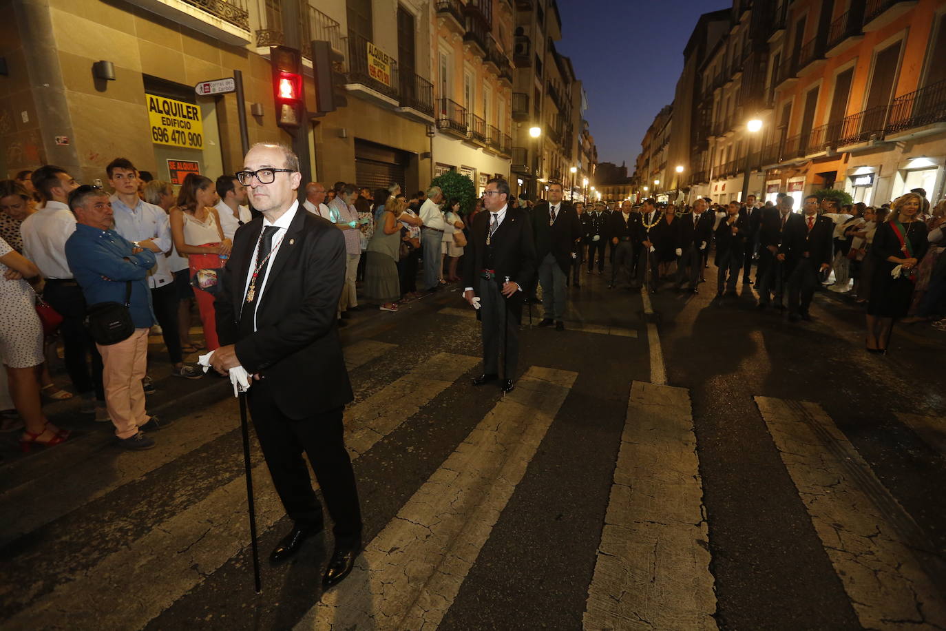 La Romería de San Miguel en el Albaicín y los puestos en la Carrera anticipan una tarde espléndida de devoción a la Virgen de las Angustias 