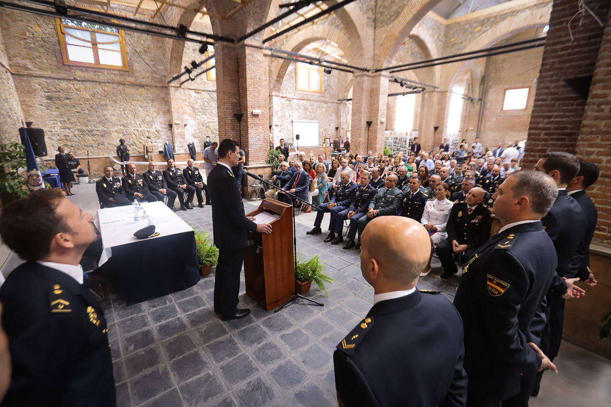 La alcaldesa del municipio, Luisa García Chamorro, ha hecho referencia a la formidable labor que realiza la Policía Nacional en la atención a los miles de motrileños 