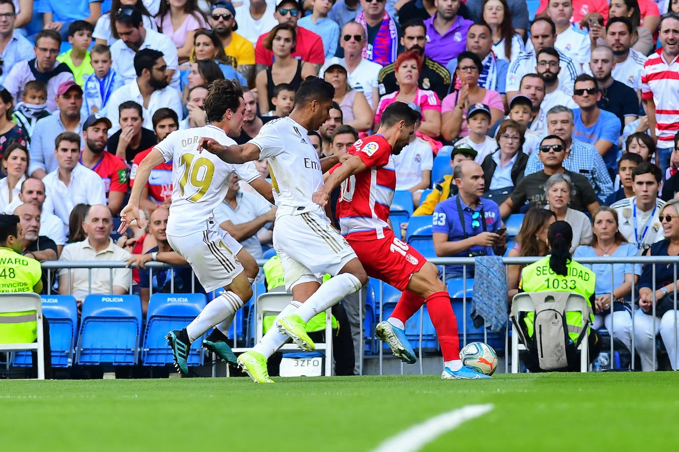 Fotos: Todos los detalles del Real Madrid-Granada