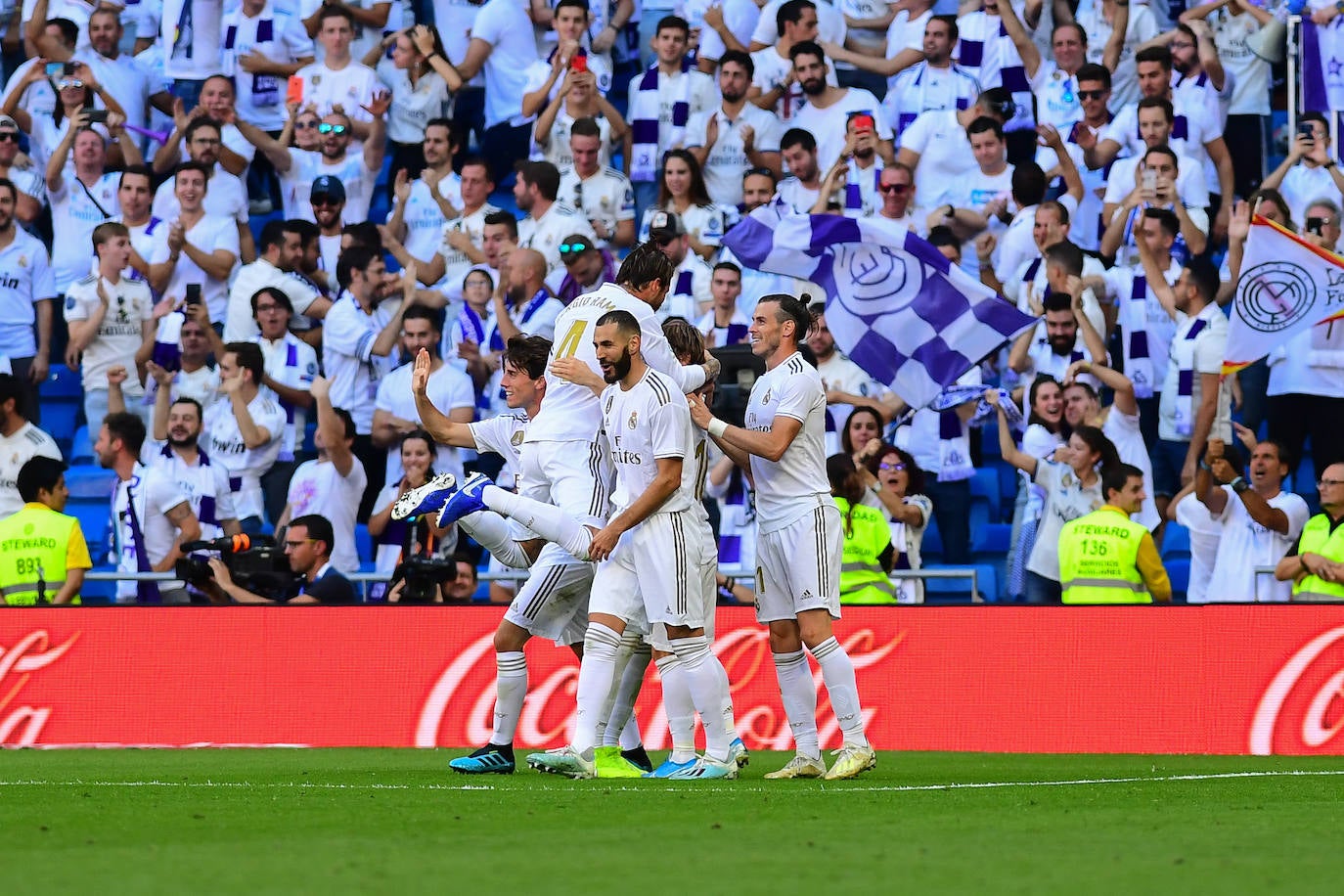 Fotos: Todos los detalles del Real Madrid-Granada