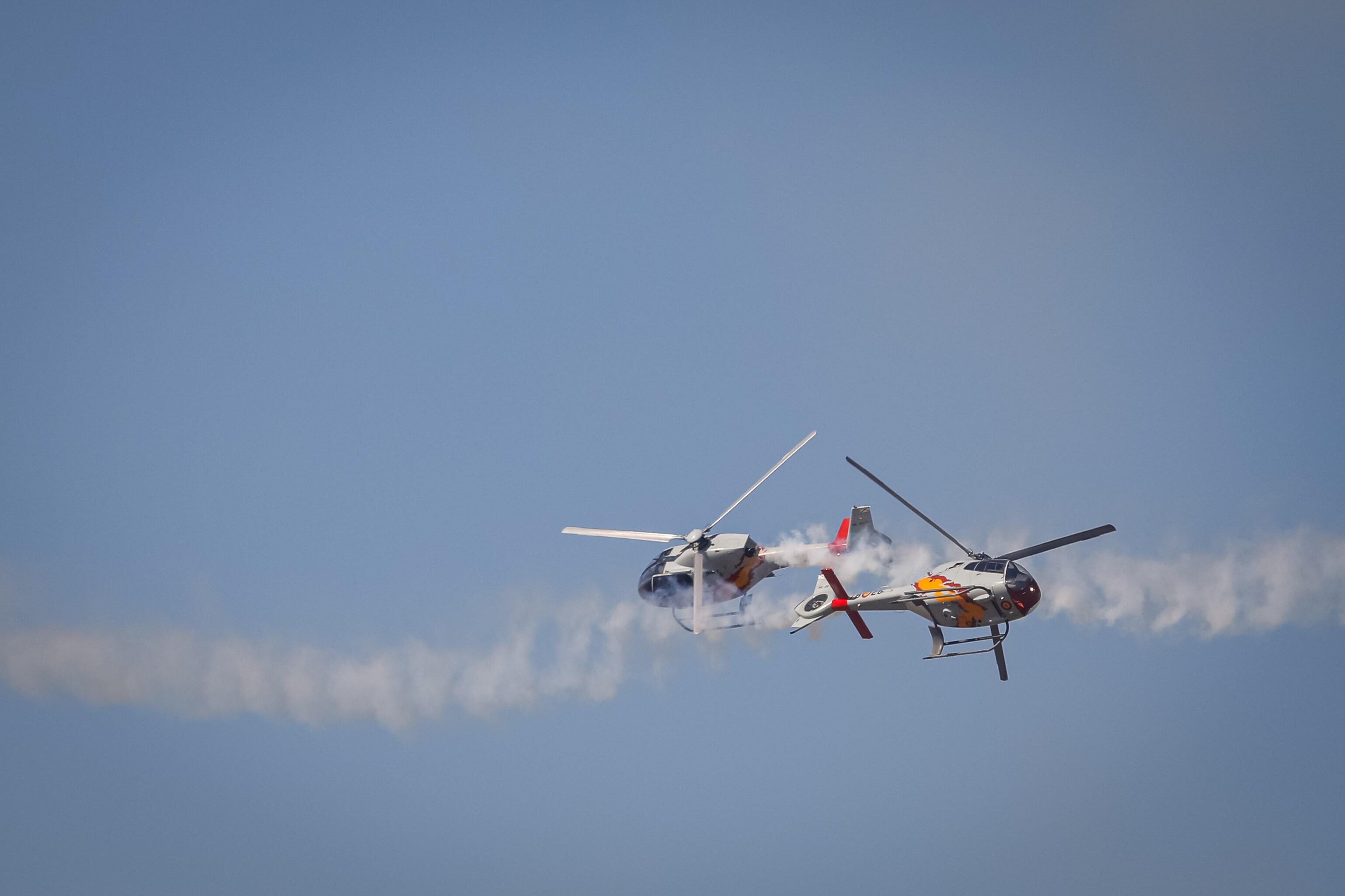 Fotos: Espectacular exhibición del Ejército del Aire en Armilla