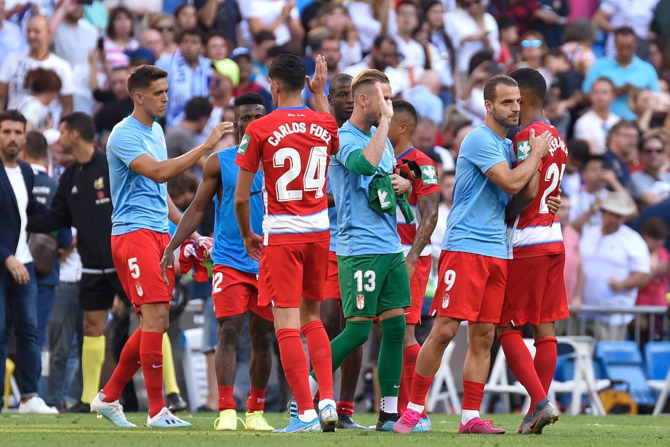 Fotos: Todos los detalles del Real Madrid-Granada