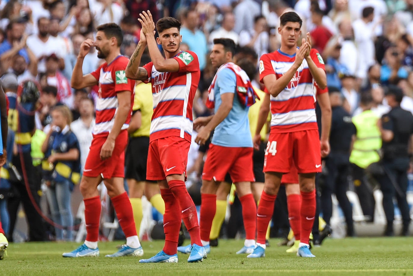 Fotos: Todos los detalles del Real Madrid-Granada