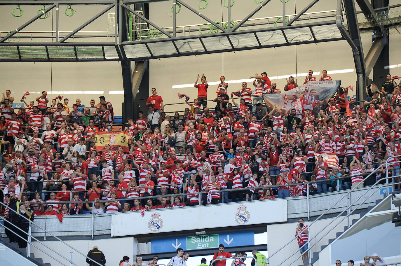 Fotos: Todos los detalles del Real Madrid-Granada