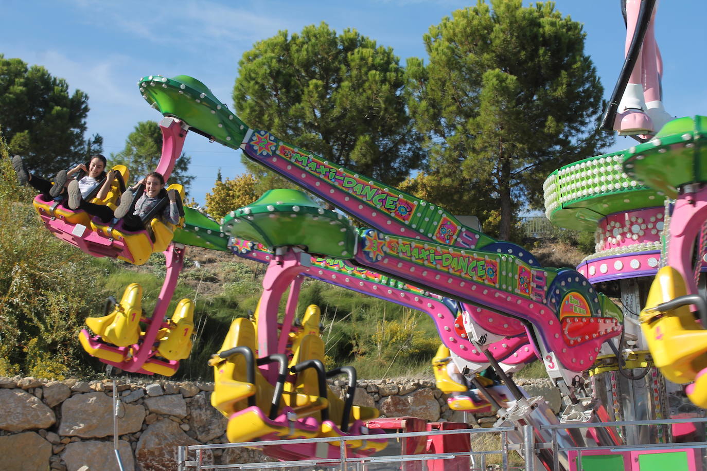 La jornada ha dado para mucho, desde comidas de empresa, encuentros y reuniones de amigos hasta el Día del Niño