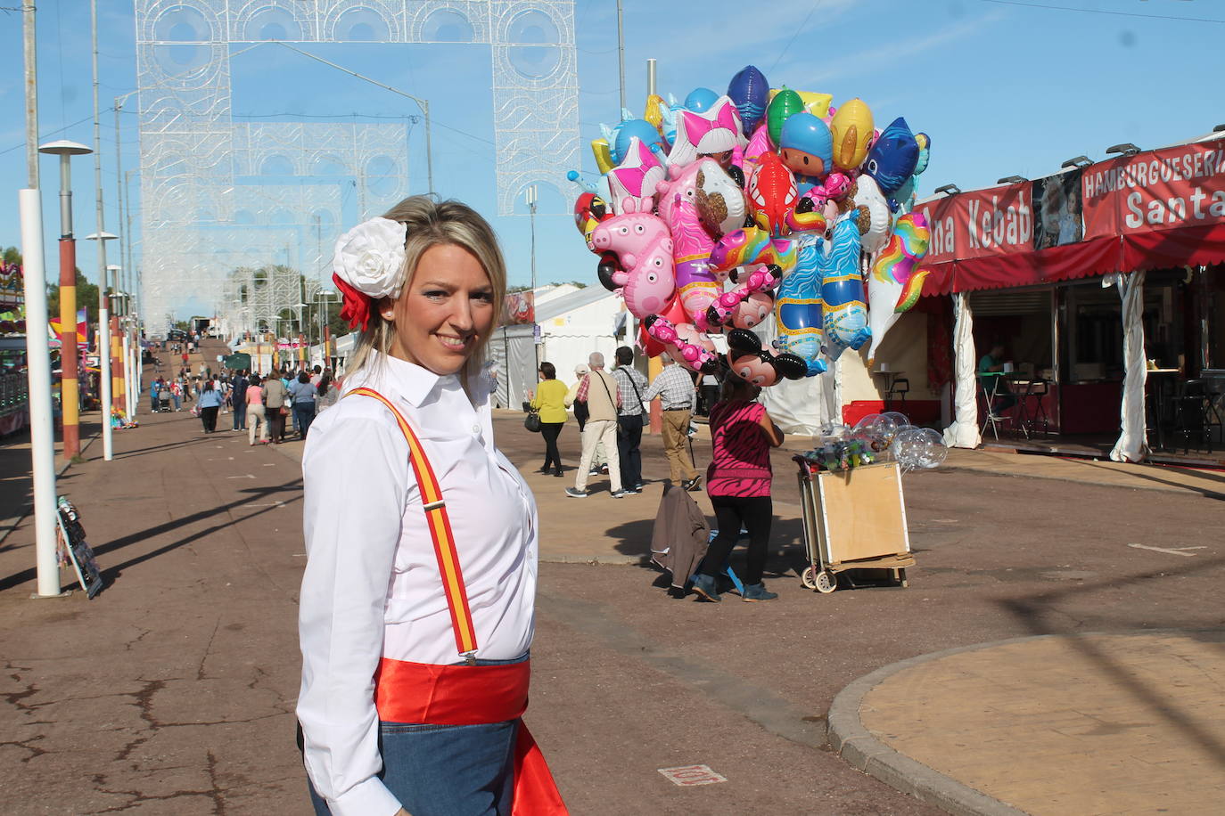 La jornada ha dado para mucho, desde comidas de empresa, encuentros y reuniones de amigos hasta el Día del Niño