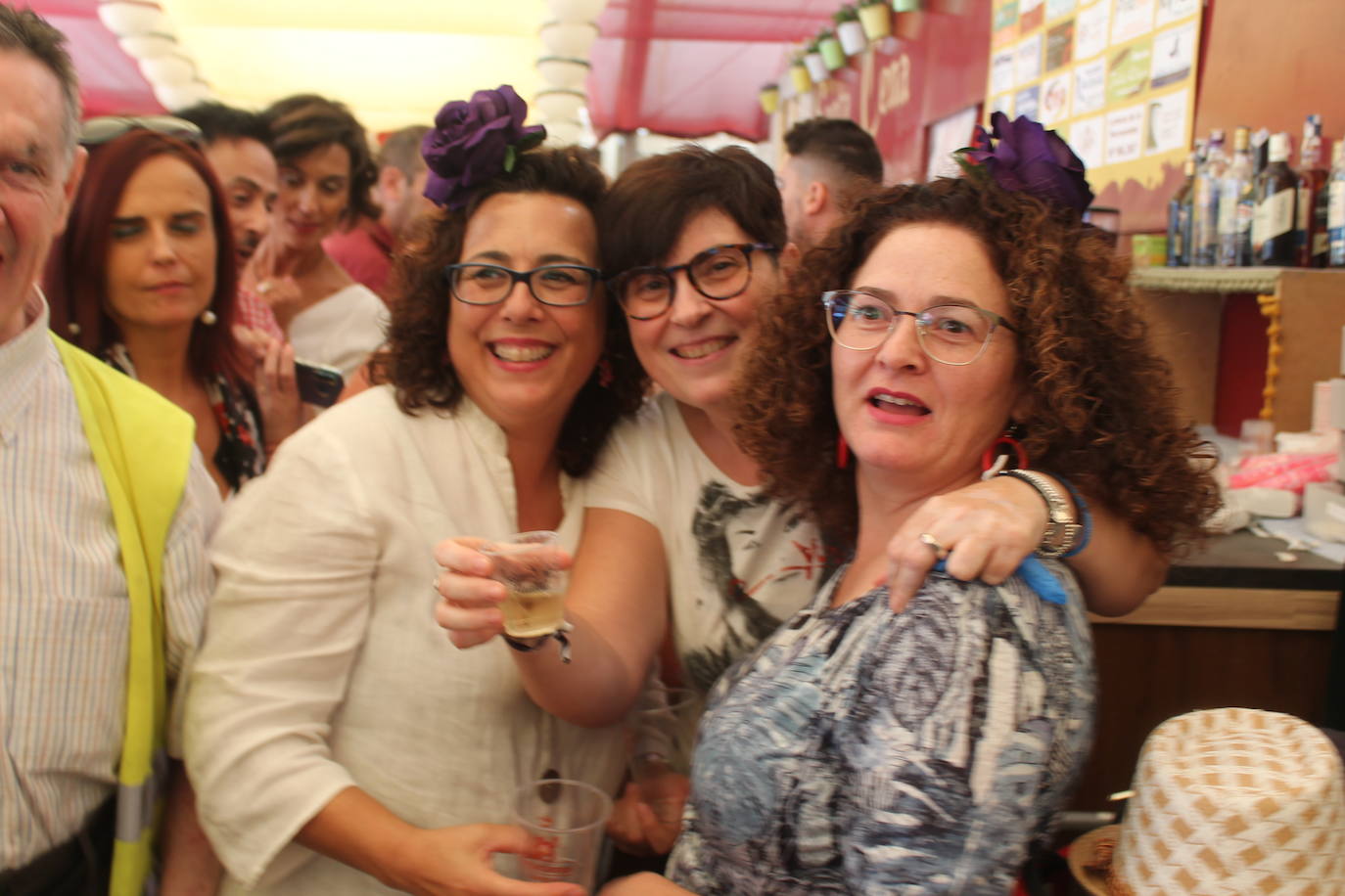 La jornada ha dado para mucho, desde comidas de empresa, encuentros y reuniones de amigos hasta el Día del Niño