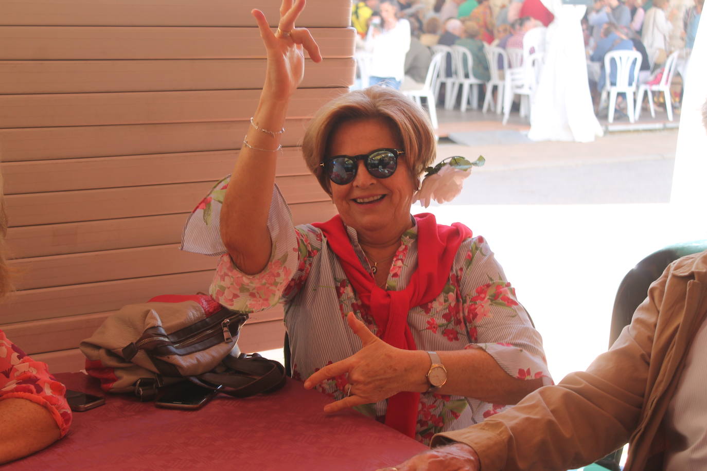 La jornada ha dado para mucho, desde comidas de empresa, encuentros y reuniones de amigos hasta el Día del Niño