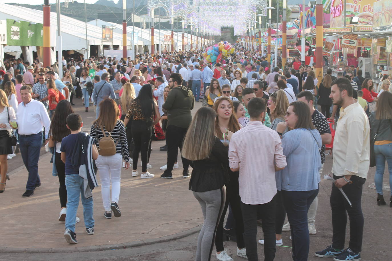 San Lucas deja estampas para el recuerdo en una jornada con La Vestida repleta y un sol radiante