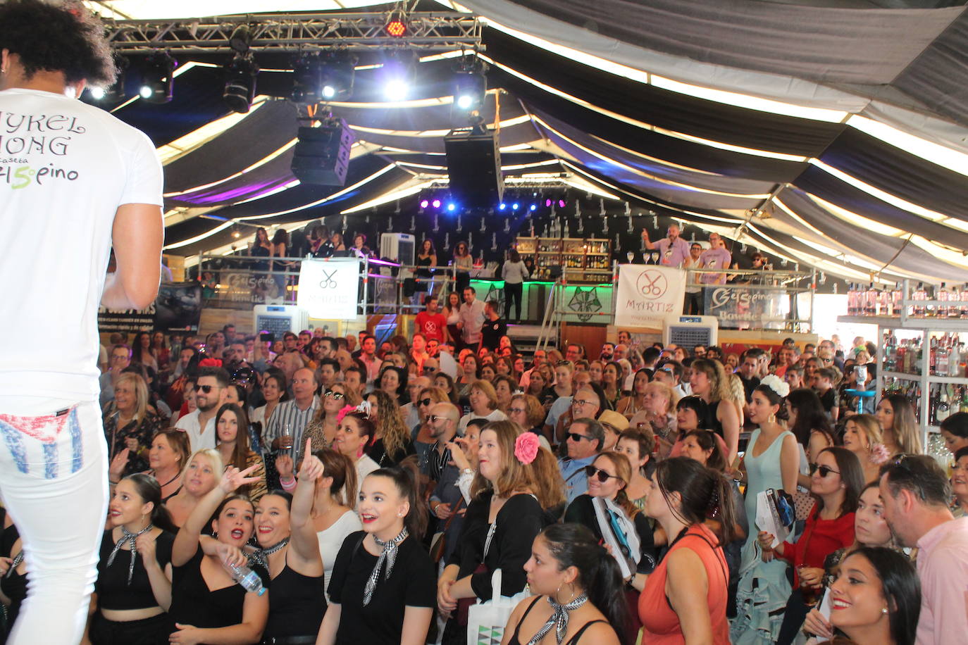 San Lucas deja estampas para el recuerdo en una jornada con La Vestida repleta y un sol radiante