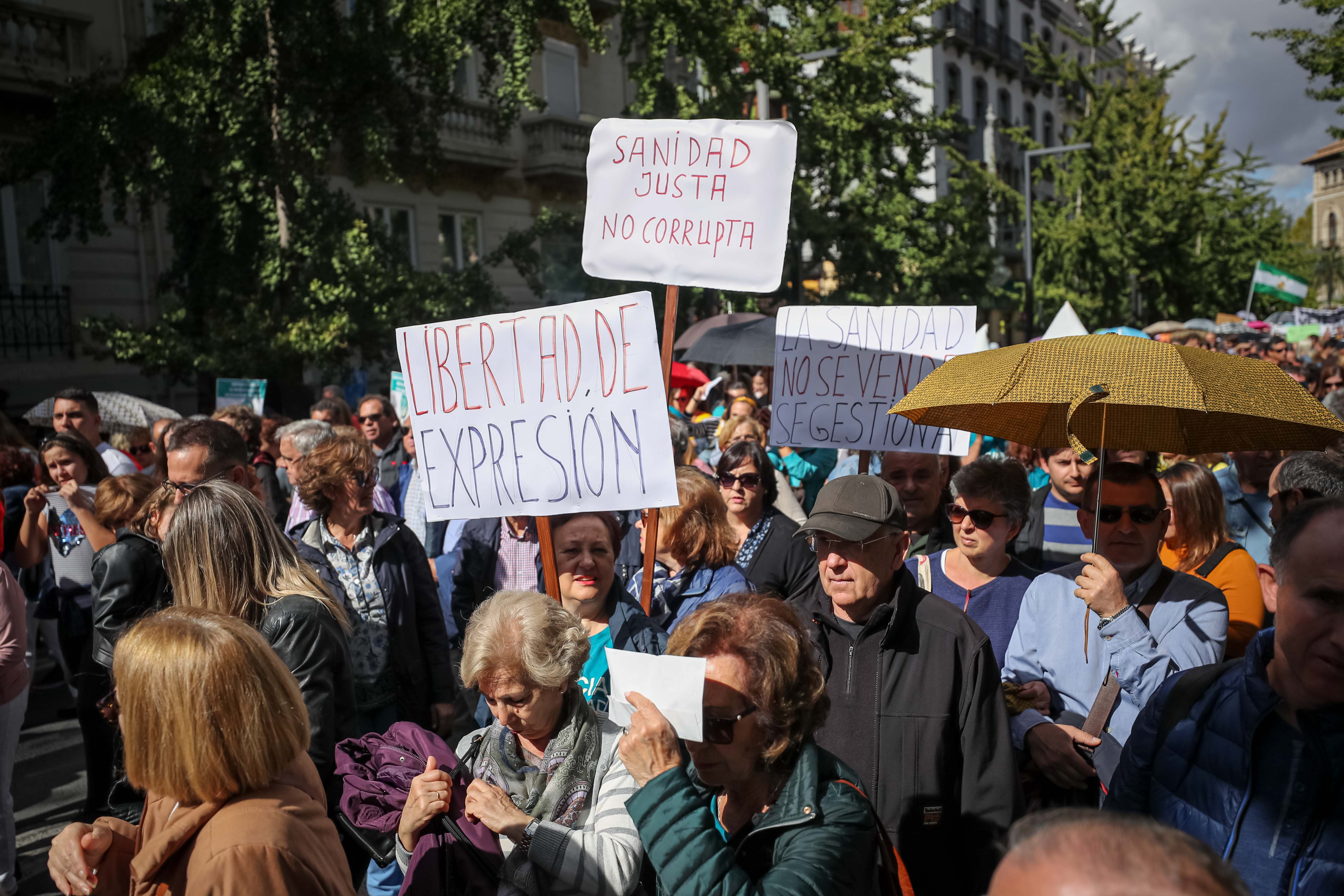 La ciudad ha vuelto a rugir por su sanidad con fuerza, con pasión y con convencimiento de la causa.